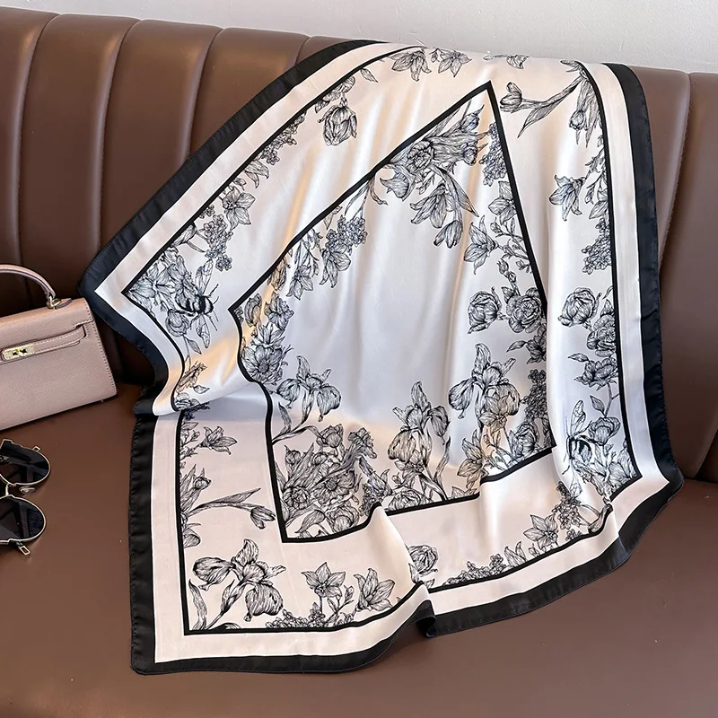 70*70cm Luxury Floral Print Si - Luxury Bags China recension och pris