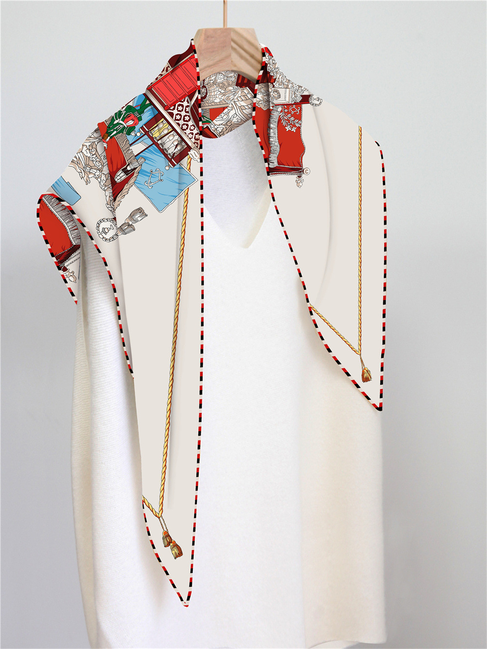 Triangle Twill Scarf Luxury Wo - Luxury Bags Hong Kong recension och pris